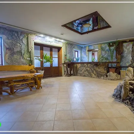 Курортно-Лікувальний Комплекс Меднеан Hotel